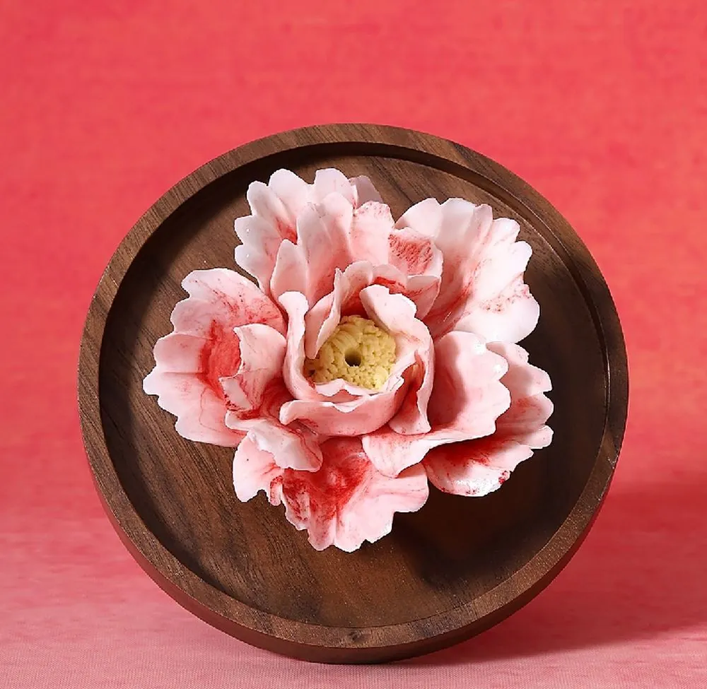Twin Blush Peony, a porcelain flower gift for couples and valentine’s